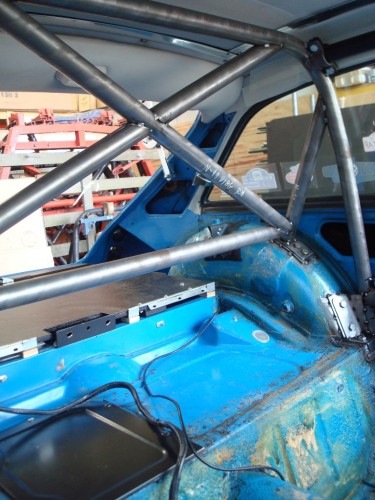 MG MGB GT No Sunroof 6 Point Bolt-in Roll Cage | Safety Devices ...